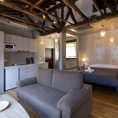 Los Lobos Suites Apartamentos غرناطة المظهر الخارجي الصورة