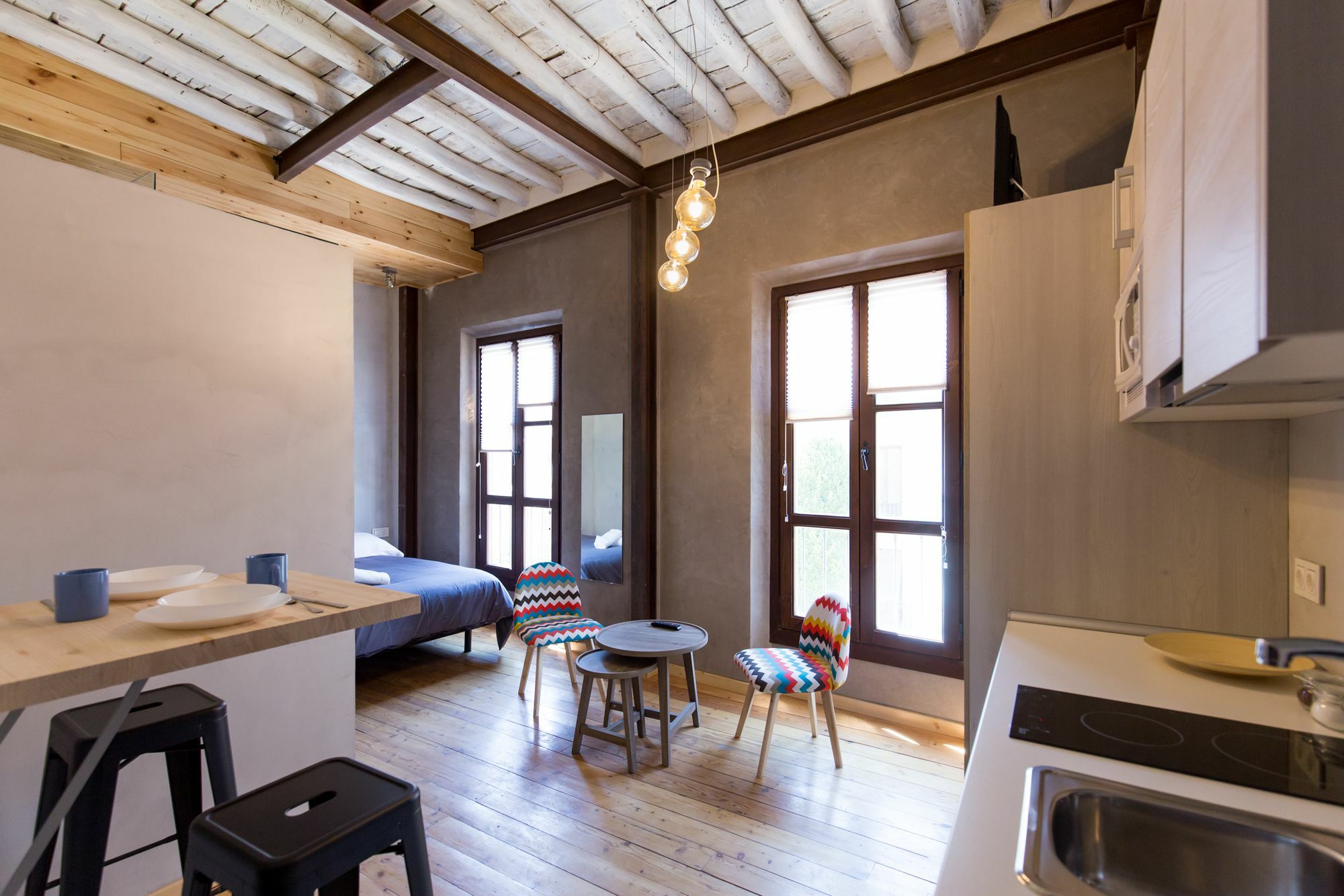 Los Lobos Suites Apartamentos غرناطة المظهر الخارجي الصورة